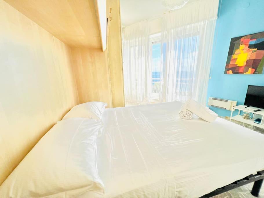 Suite Sunset 21 - Fronte Mare 圣雷默 外观 照片